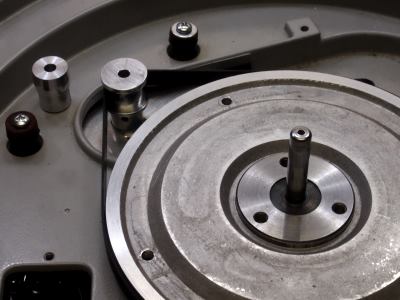 Thorens_X_drive_pulleys