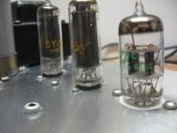 25eh5 tubes on amplifier(small).jpg