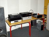 Setup and small view of reference speaker.jpg