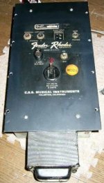 Fender Rhodes Power Amp connection face.jpg