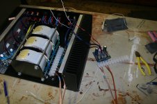 Amp Out of Case Example.jpg