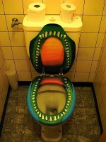 toilet - monstrous-commode_49.jpg