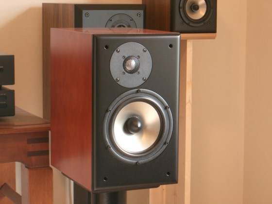 audio-speaker17-system1.jpg