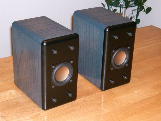 audio-speaker18-systemfront1.jpg