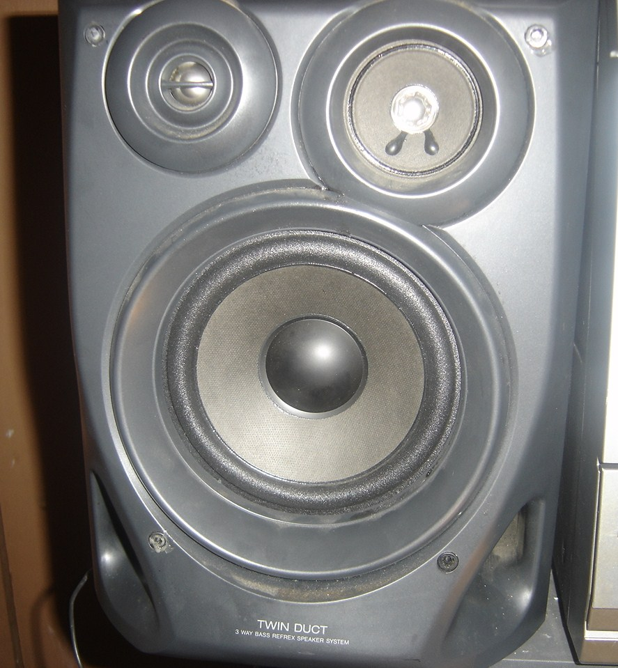 More_Speakers_003