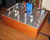 Stereo_Tube_Amp_3_-_6BM8_-_Charles_Cronn_-_02-01-2011.JPG