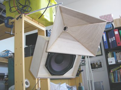 Top-_Mid_Loudspeaker