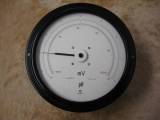 grosses-millivoltmeter-fuer-foto-bild-59337090.jpg