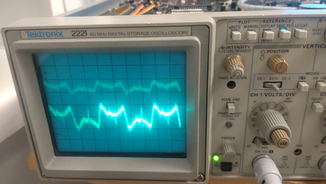 03 Vol max line input grounded.JPG