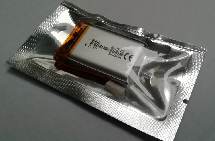 12 BBB battery UPS.jpg