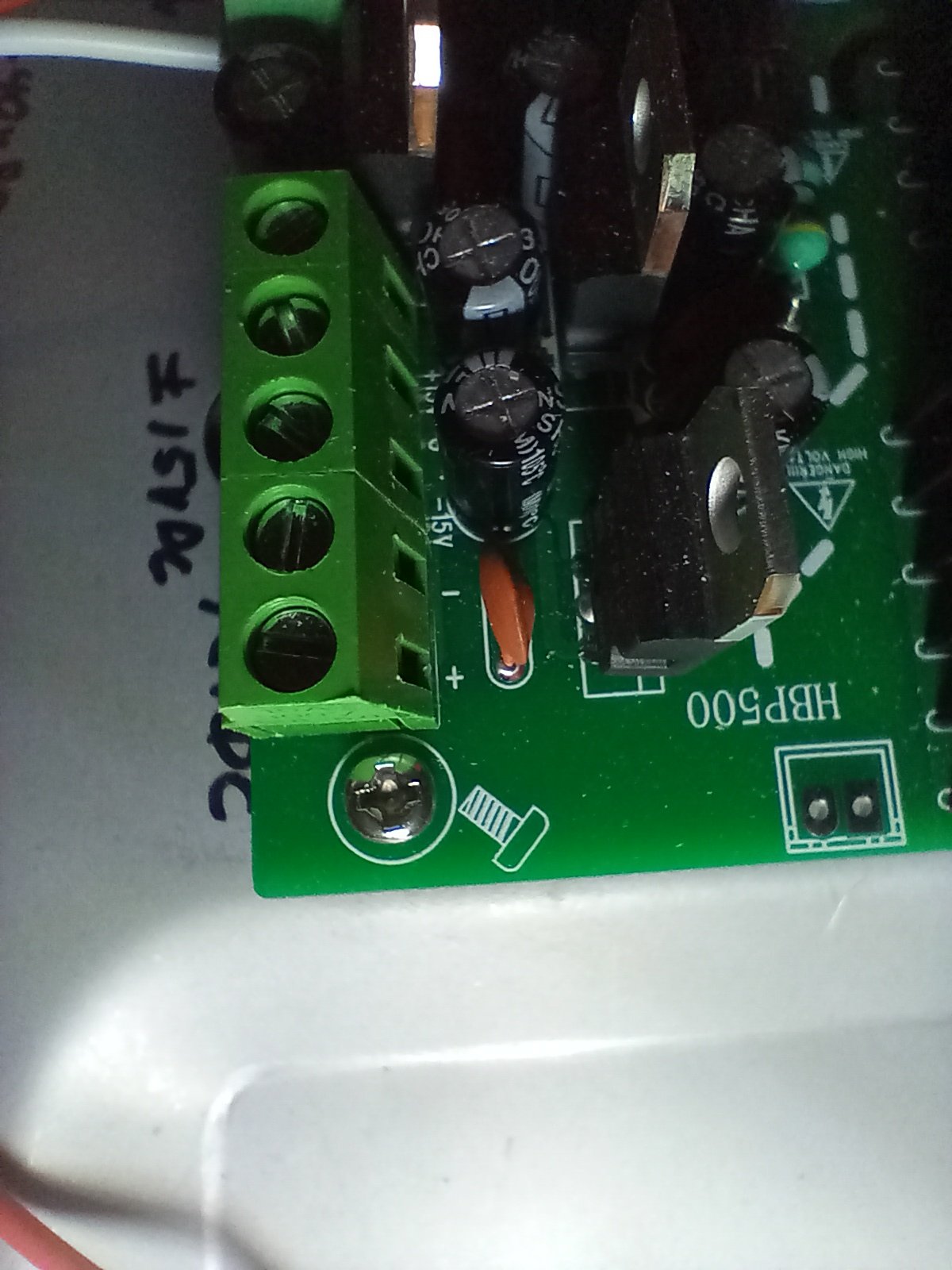 15v± output.jpg