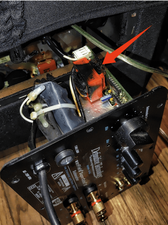 Definitive technology amp problems 2025