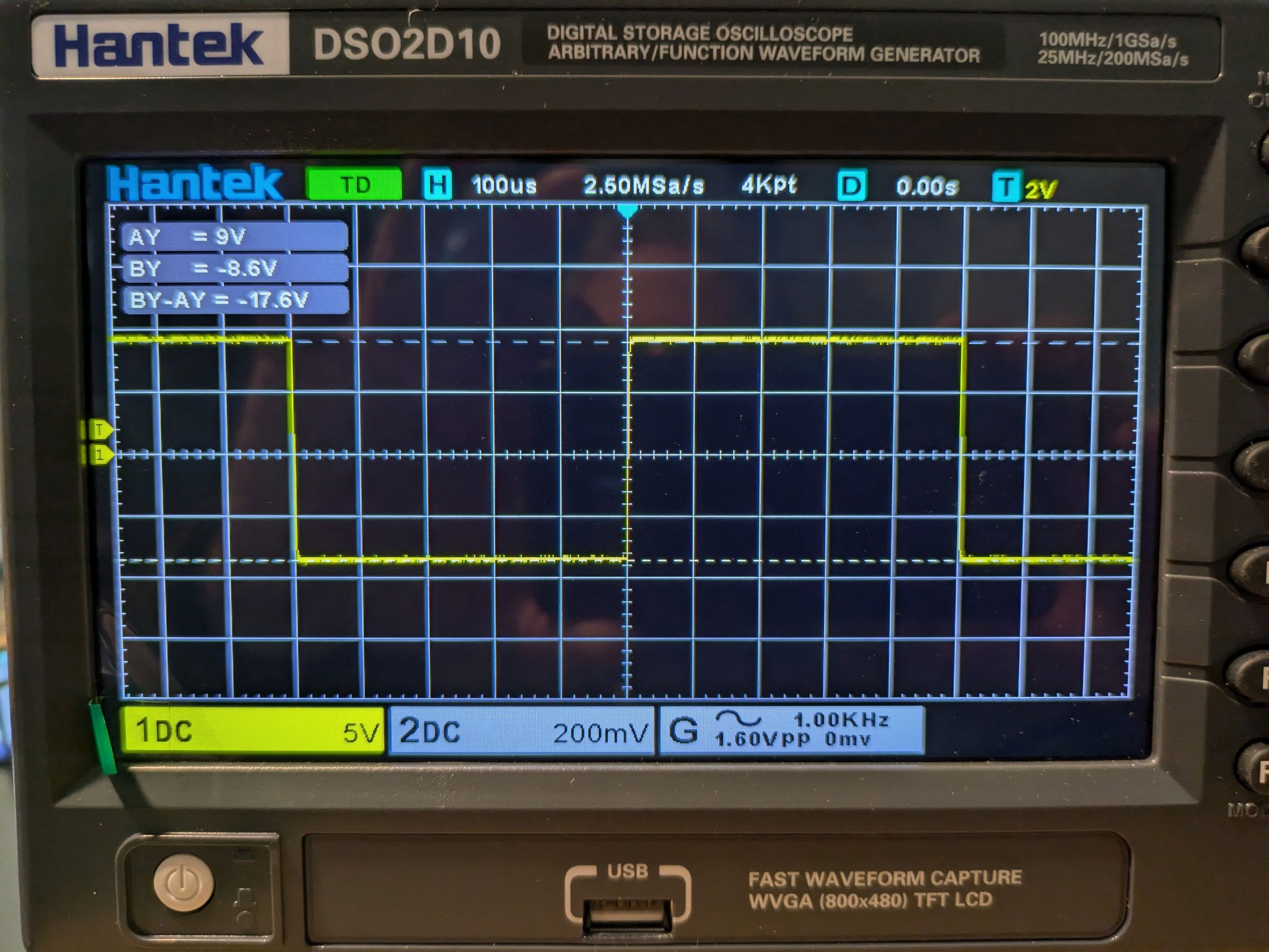1kHz_square_wave.jpg