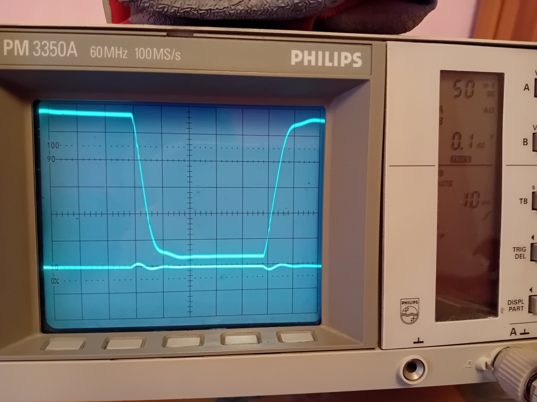 1uf 10Khz 100mv.jpg