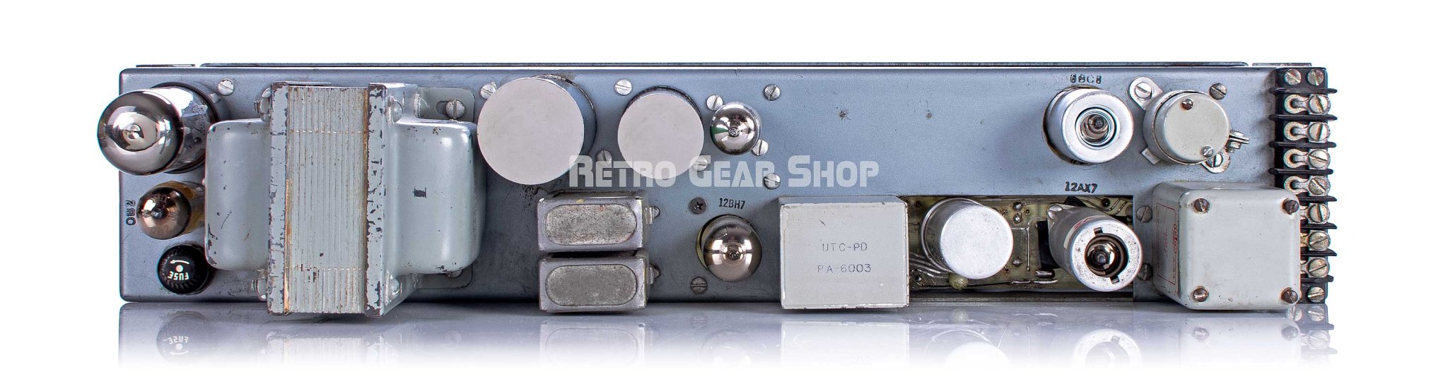 2.-Universal-Audio-175B-Rear_3000x800.jpg
