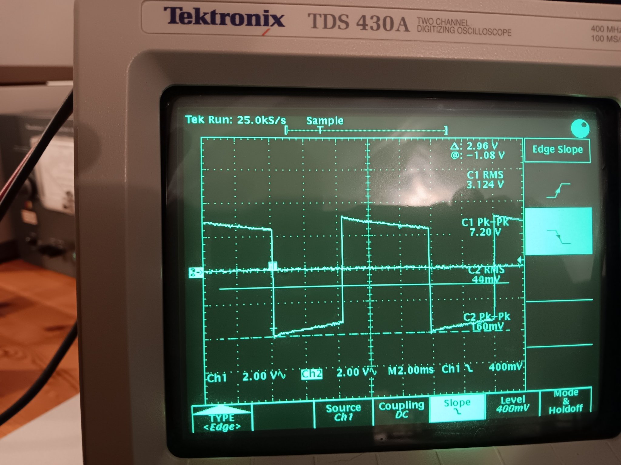 200HZ_SQUARE_WAVE.jpg