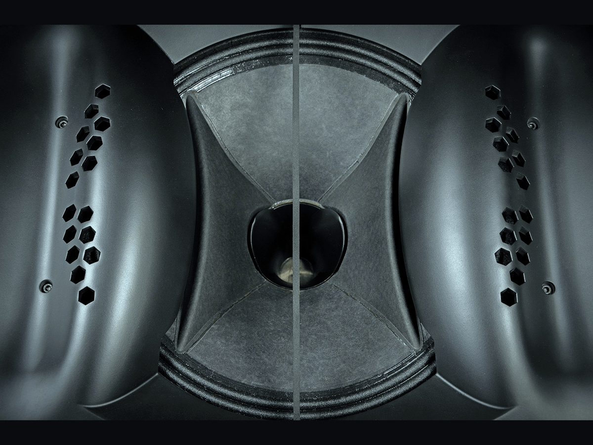 20211216111247_MartinAudio-XE-Series-Patent-FrontWeb.png