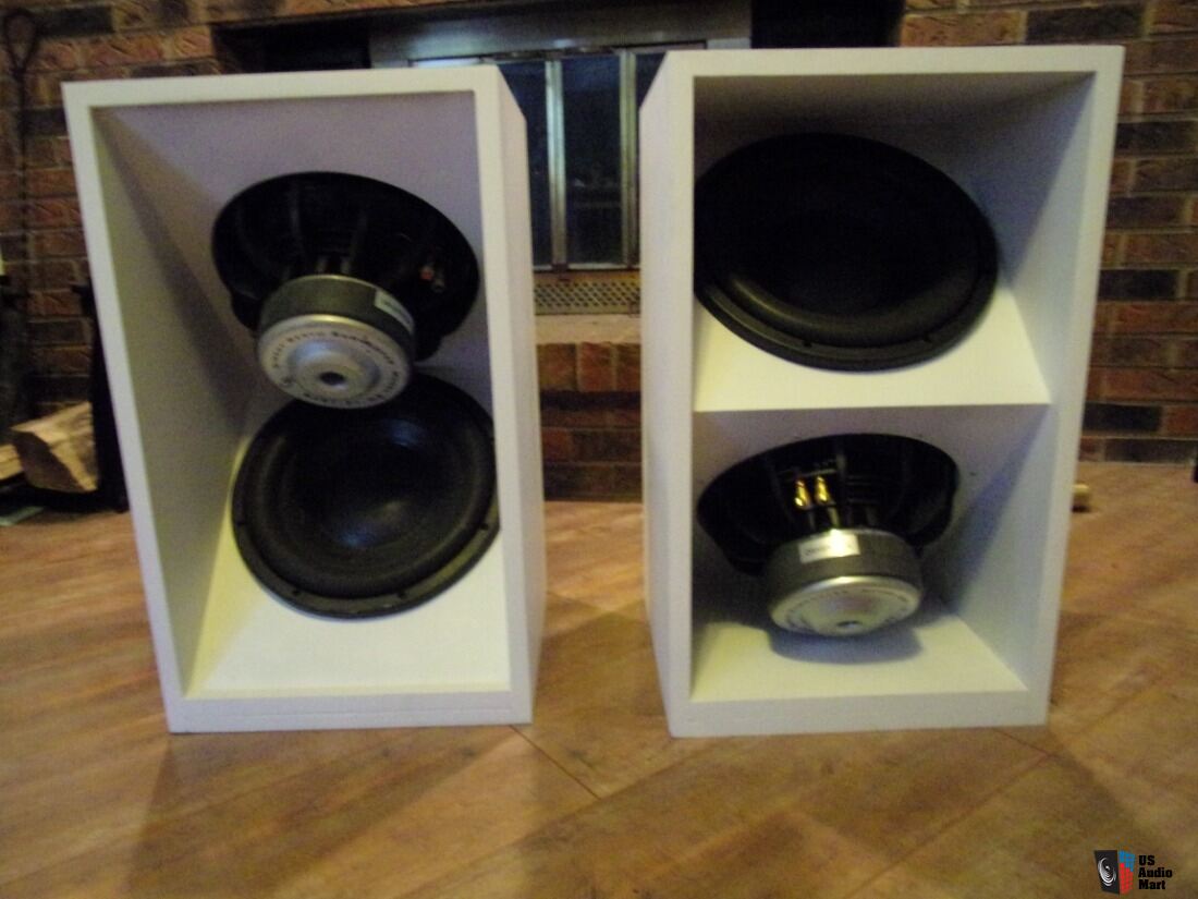 2045410-9f95f175-gr-research-stereo-dual-servocontrolled-12-subwoofer-system.jpg