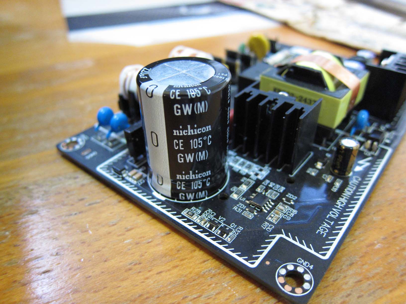 205 PS - 220uF 400V Capacitor_2.JPG