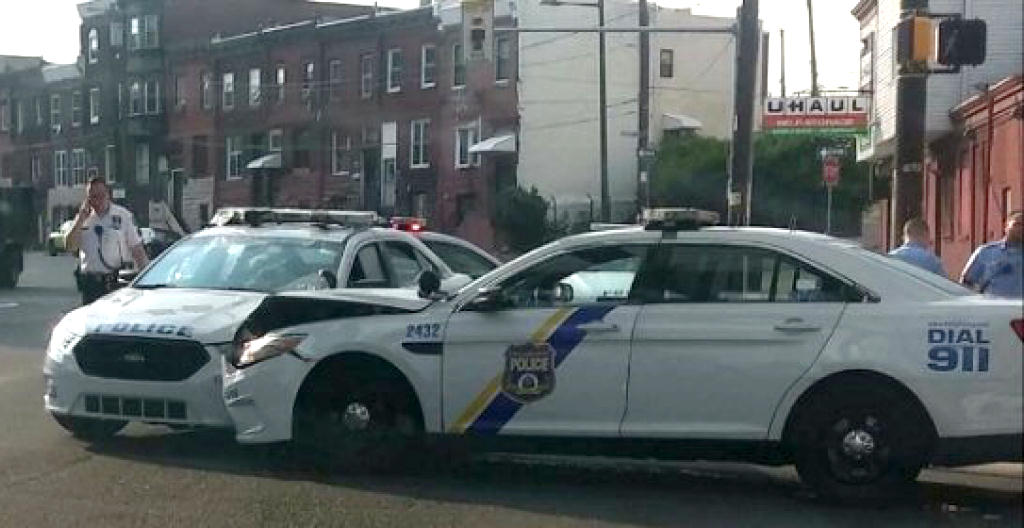 2PoliceCarAccident.jpg