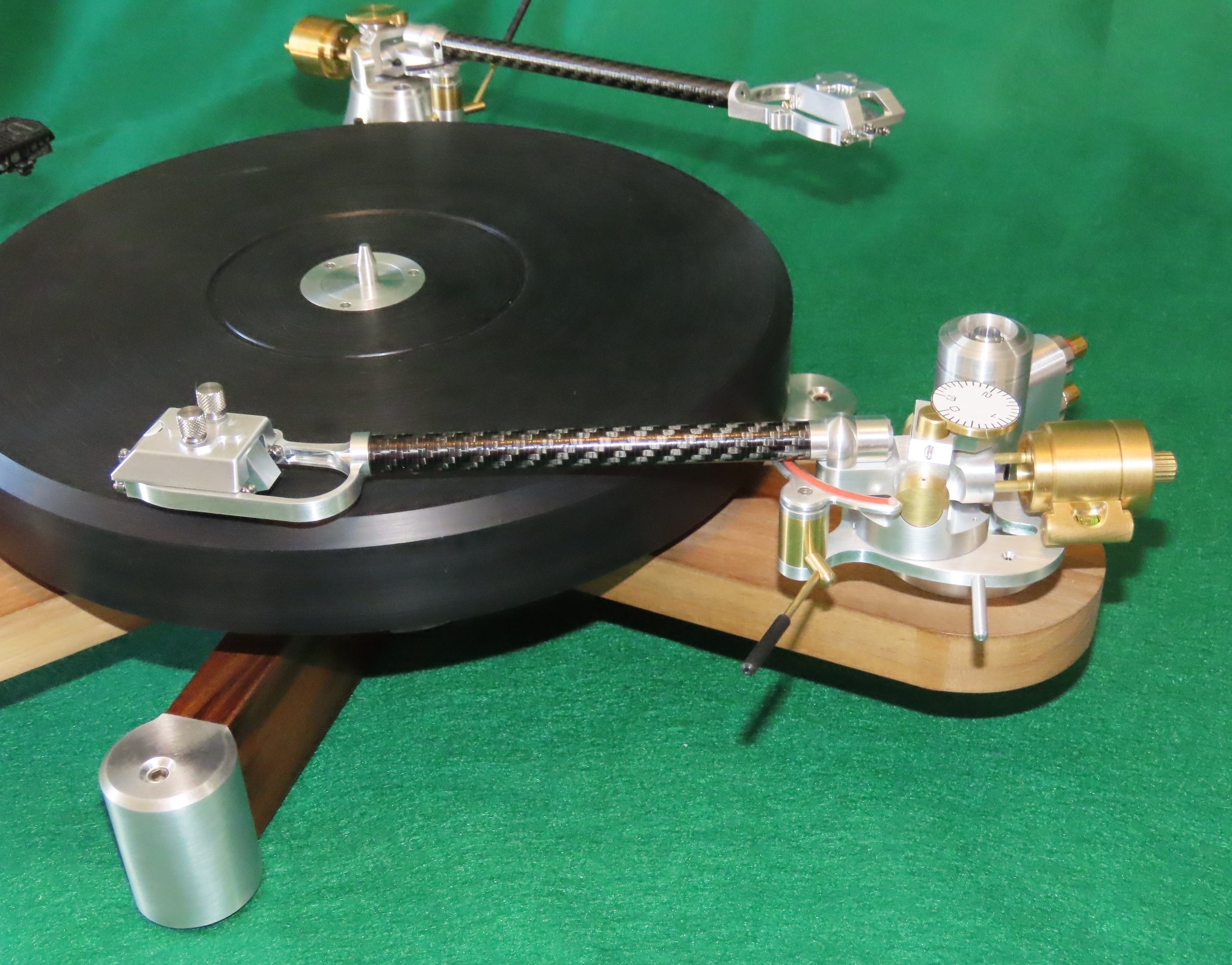 31_Tone_arm_complete_installed_1.jpg