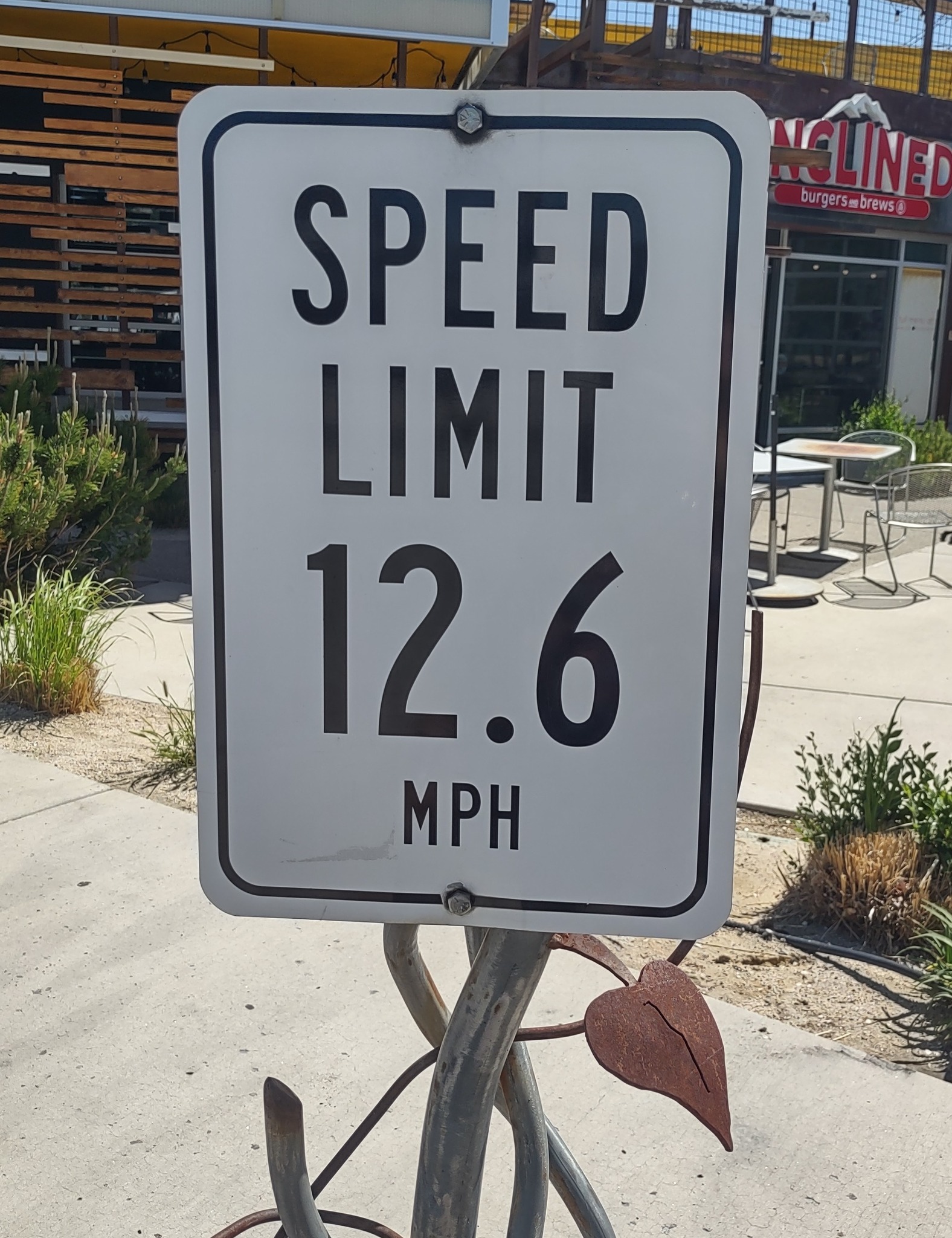 494894906_10237409243594825_7074167262417174765_n.jpg