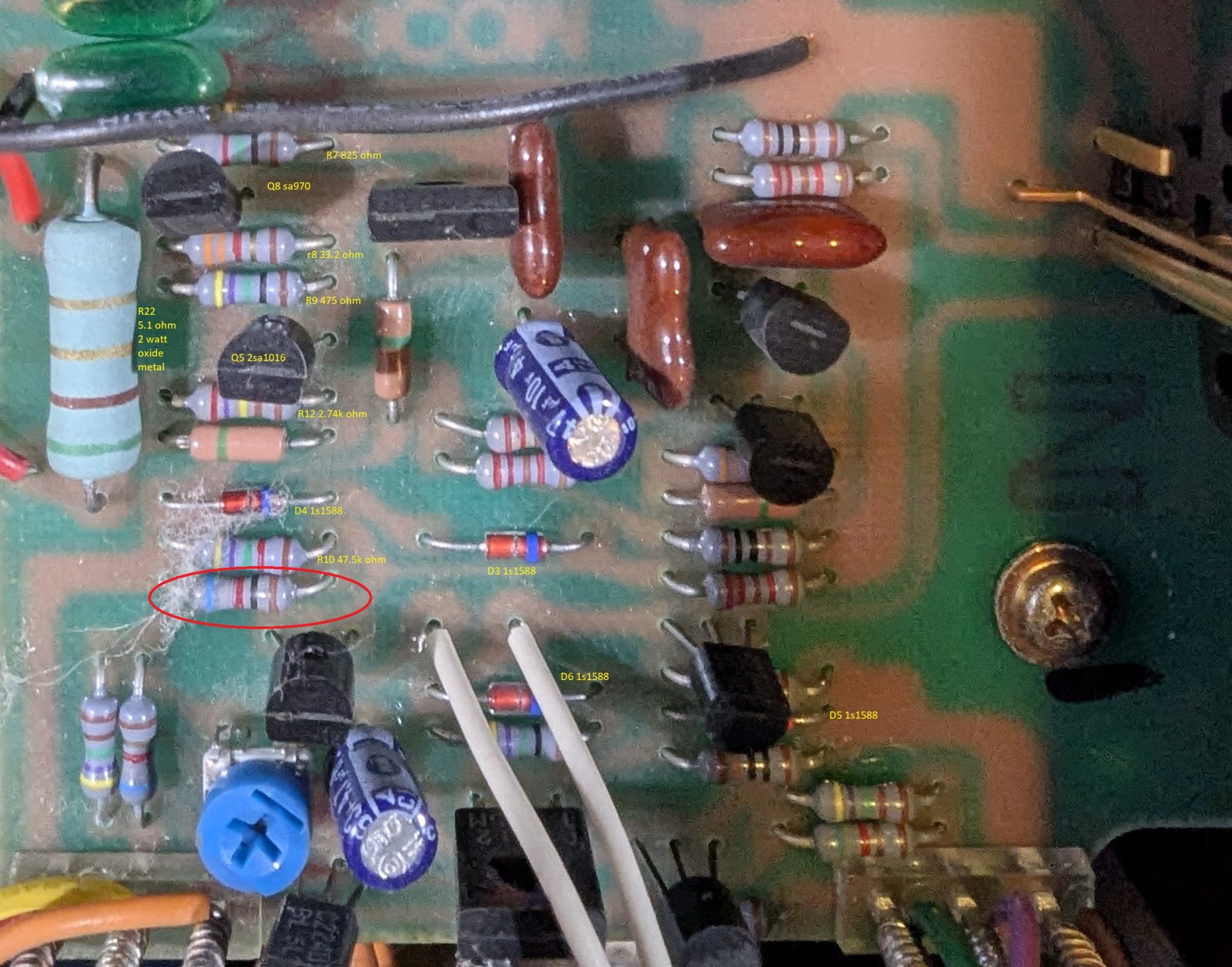 555 good og board layout close up mystery resistor.jpg