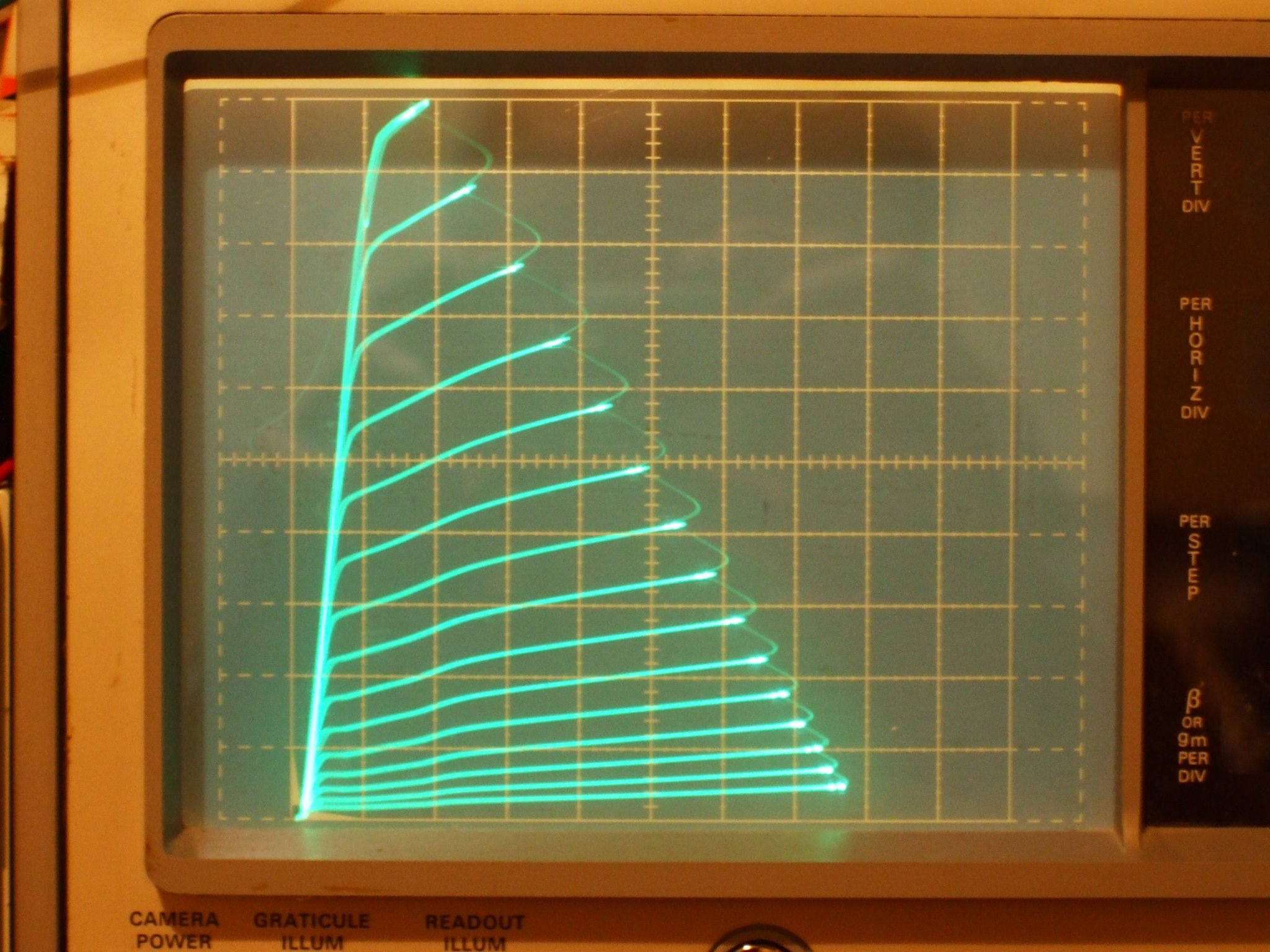 6HJ5_RAY_50_50_2_108.JPG