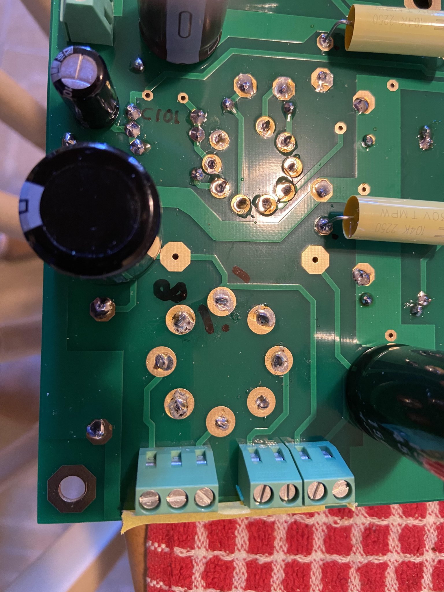 8 pin.jpg