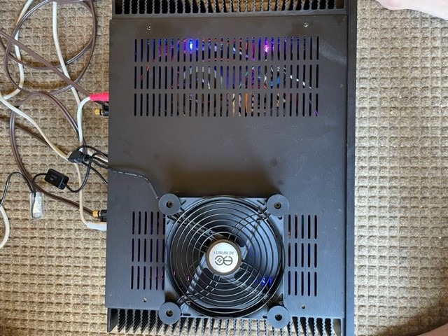 AC Infinity fan.jpg