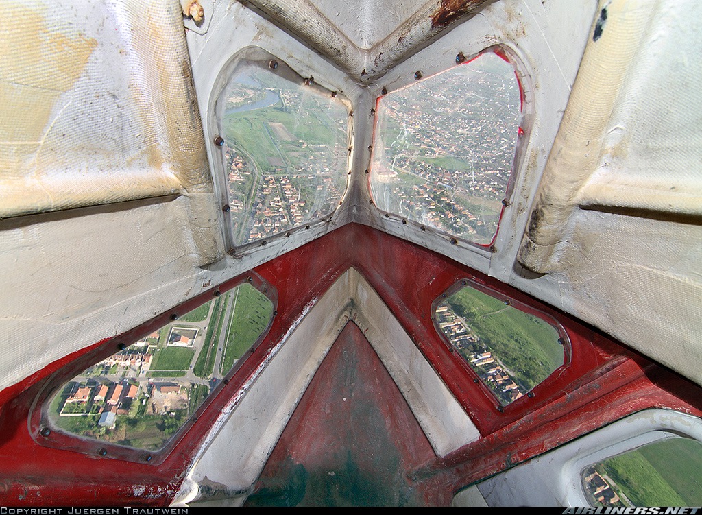 Airtruk Rear Cabin.jpg