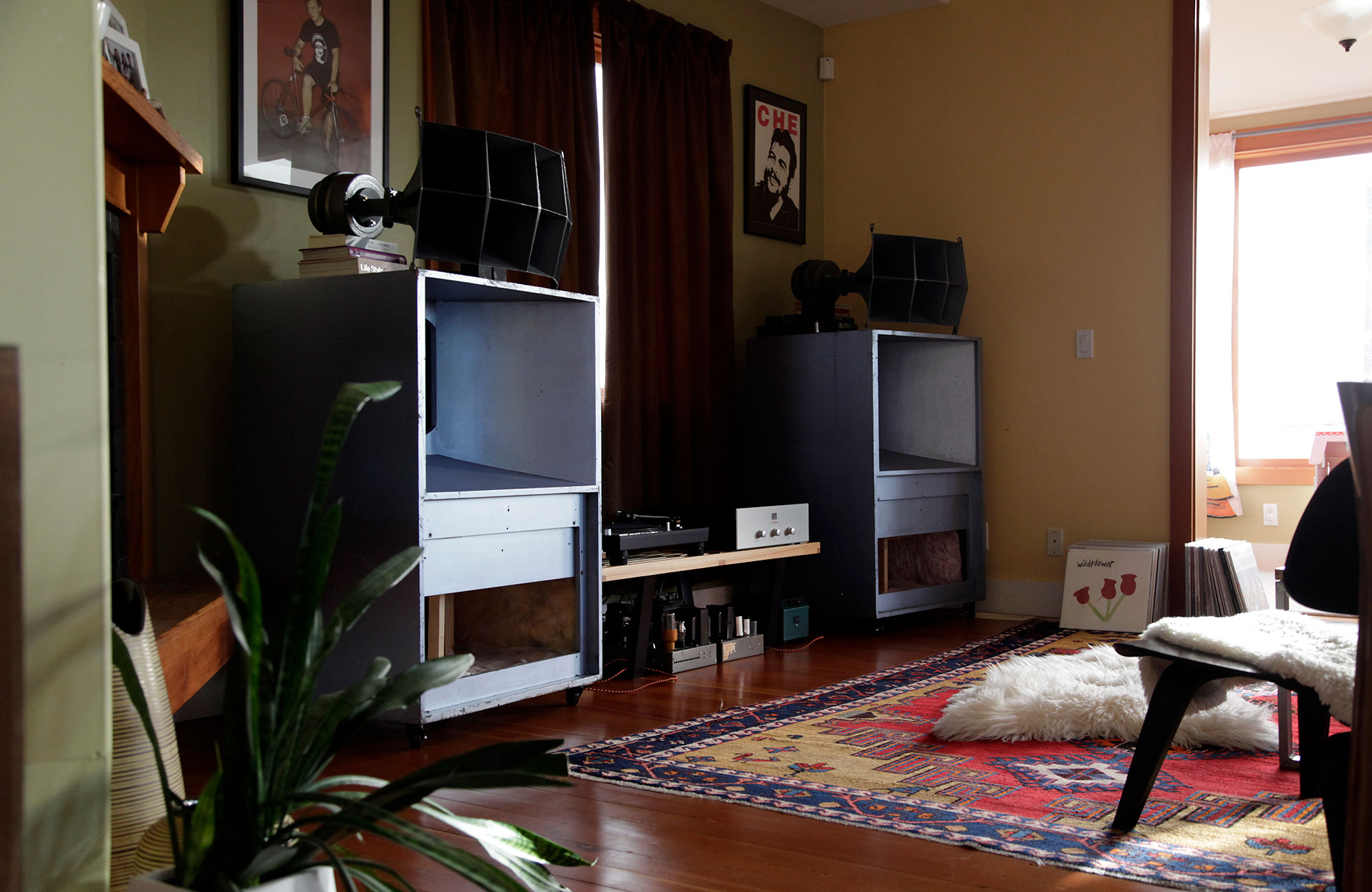 Altec-Archetype-2000px-7[1].jpg