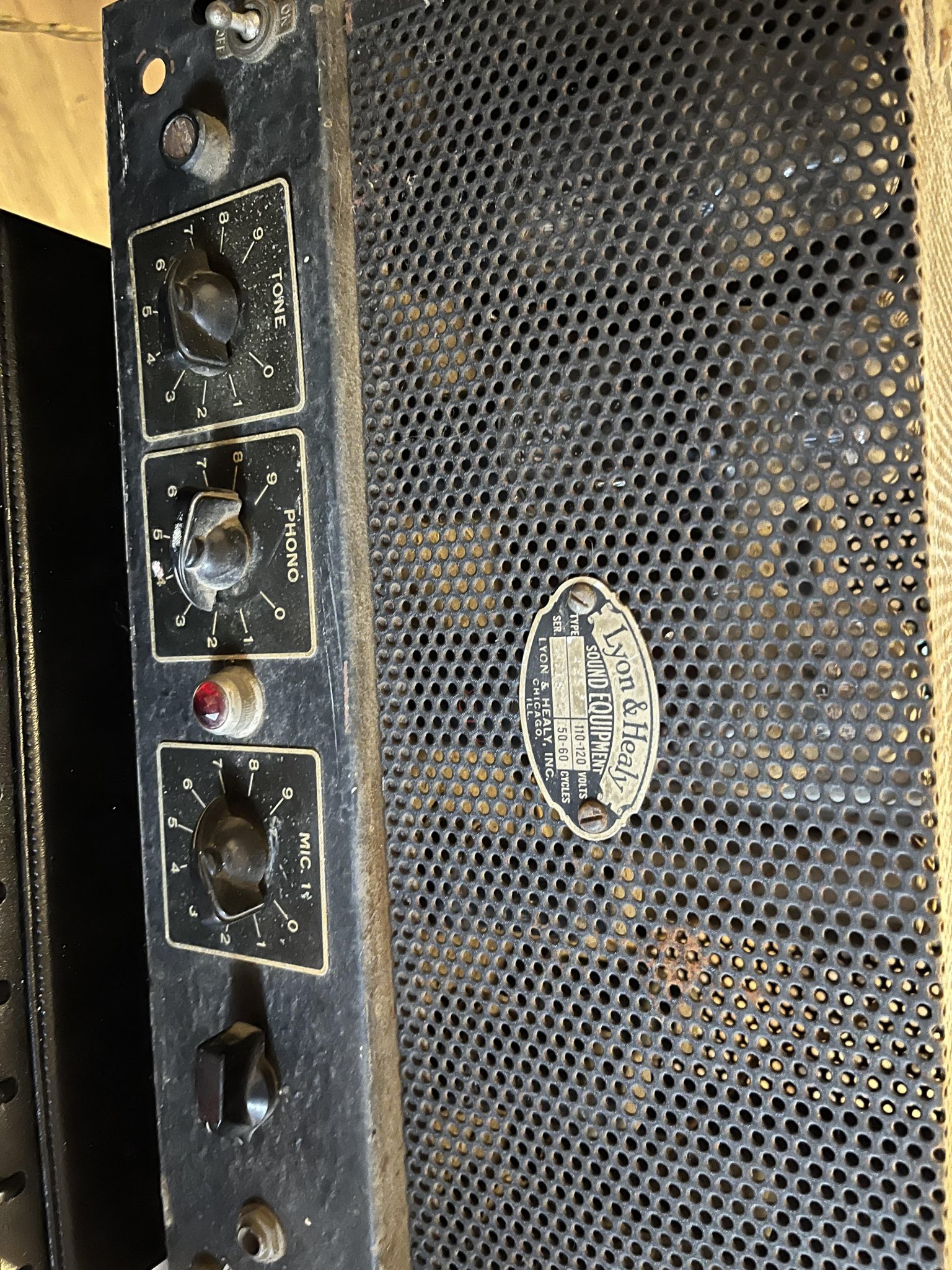 Amp 1.jpg