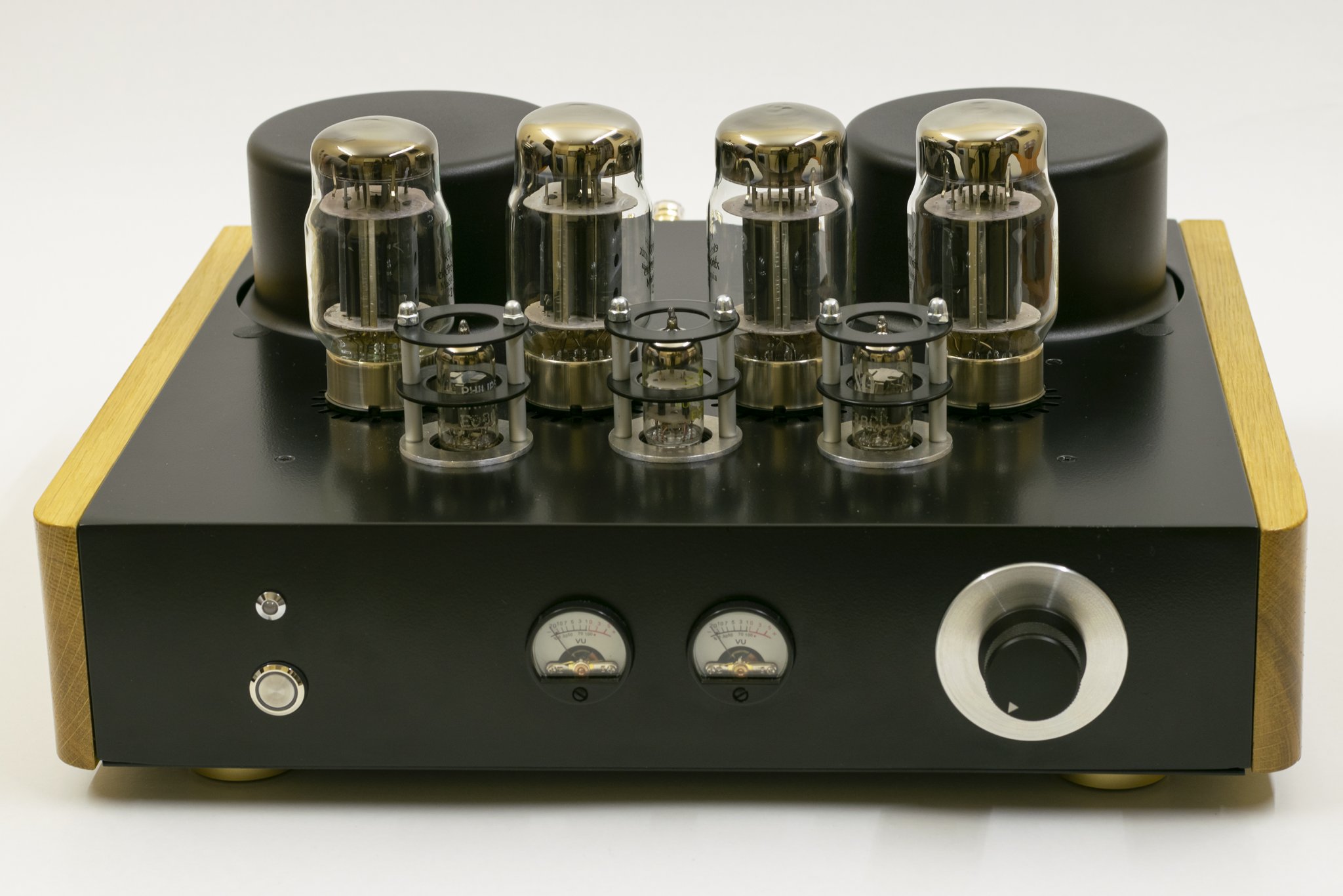 Amp02.jpg
