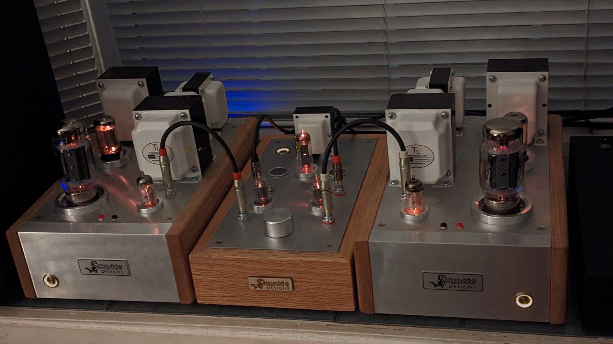 amps.jpg
