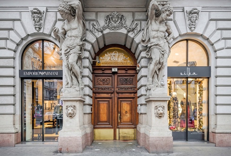 Andrassy-9.jpg