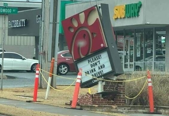 andwood-av-fauxbeauty-subway-please-dont-prink-and-drive-chicka-liek.jpeg
