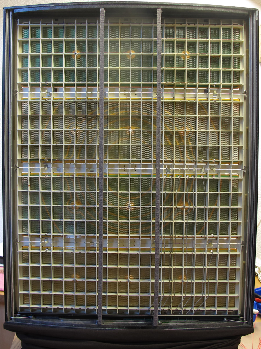 Array_Harlequin_Front.jpg