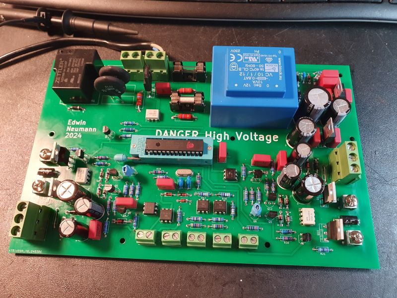 aux circuits pcb.jpg