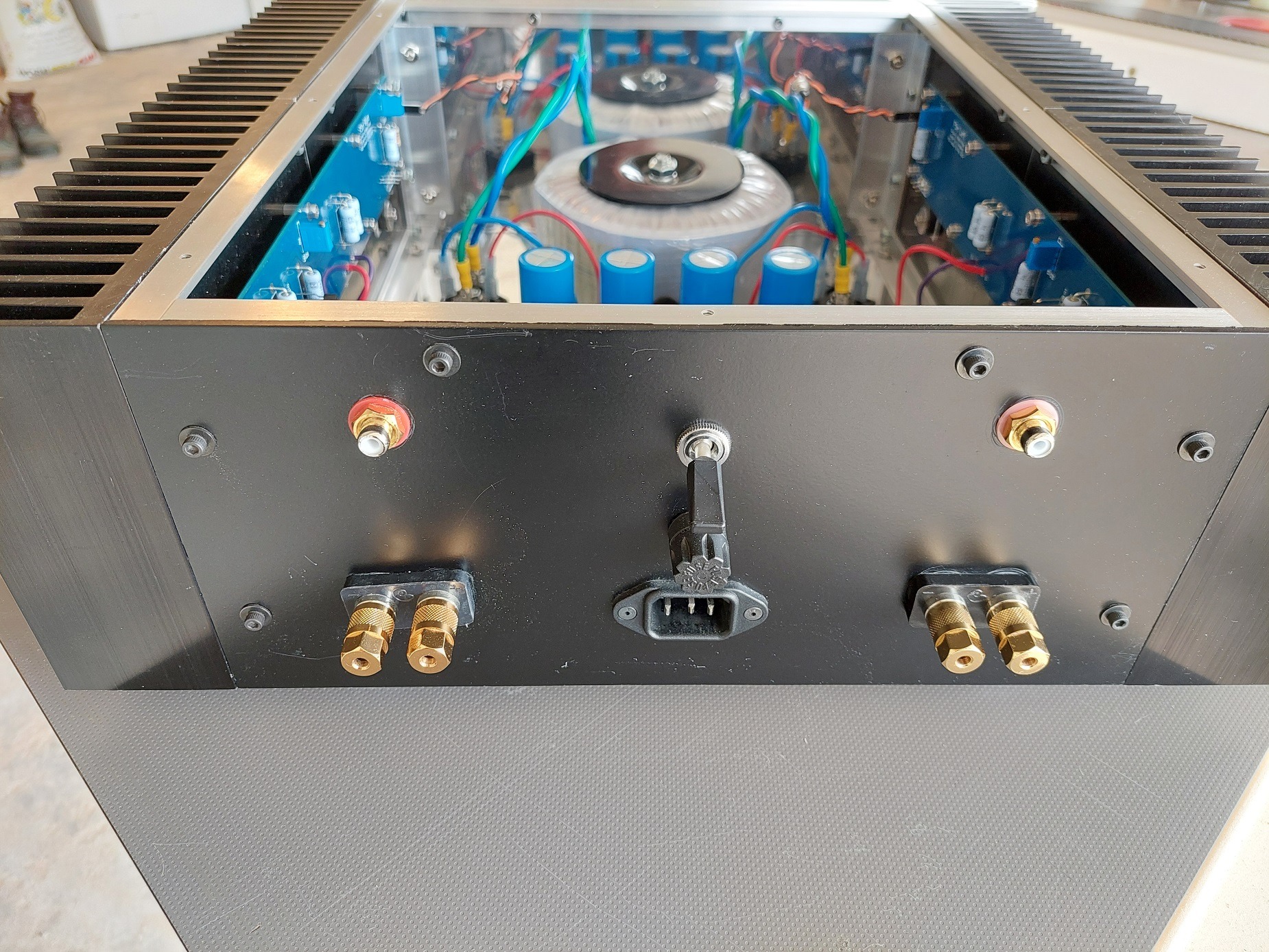 back_panel.jpg