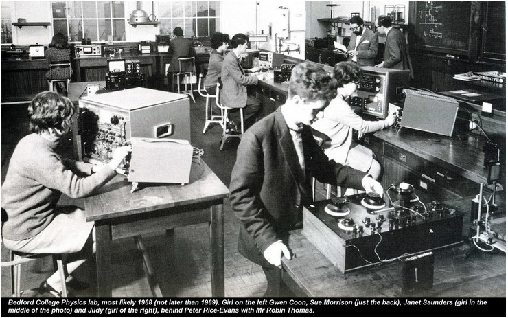 Bedford College Physics Department ca 1968.jpg