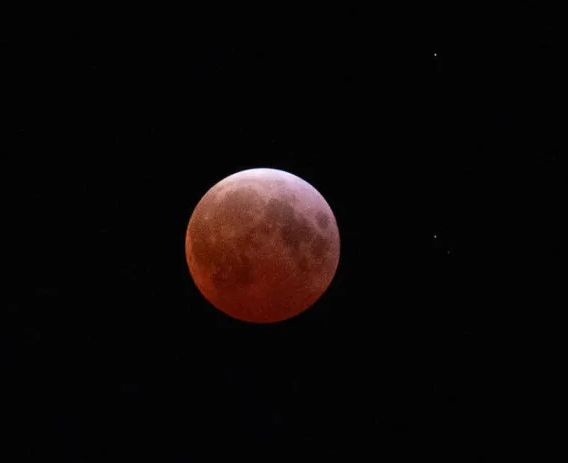 Blood Red Eclipse.png