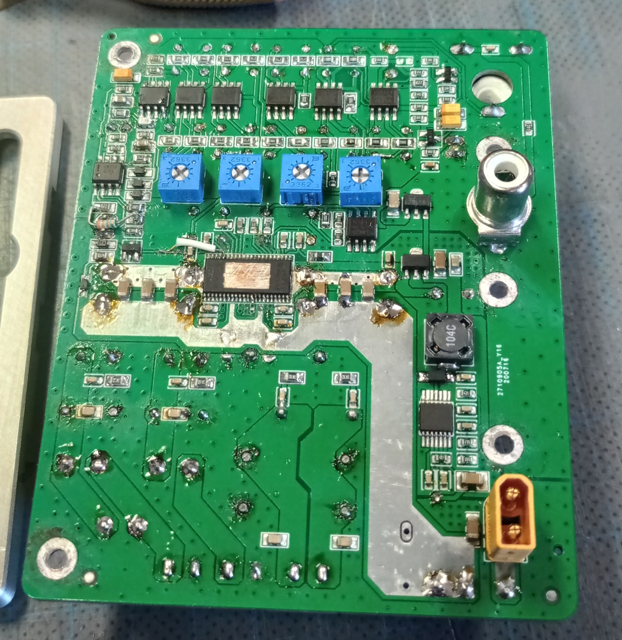 BMH3D.3255.2020.0.HEATSINK.0.jpg