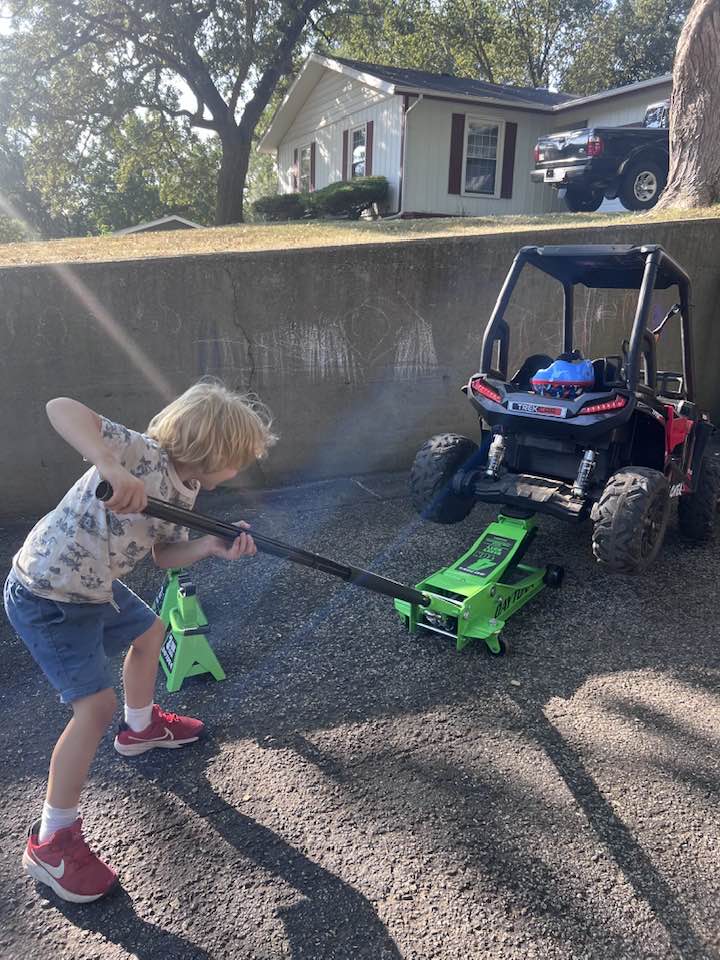 Brother and Sister Mechanics 1.jpg