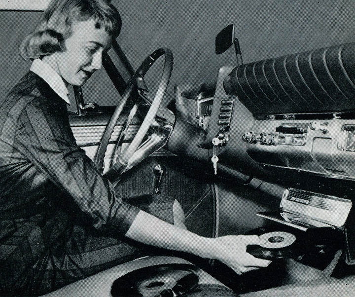 car+record+player+2-1047711357.jpg