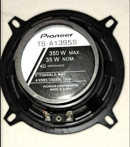 carspeaker1.png