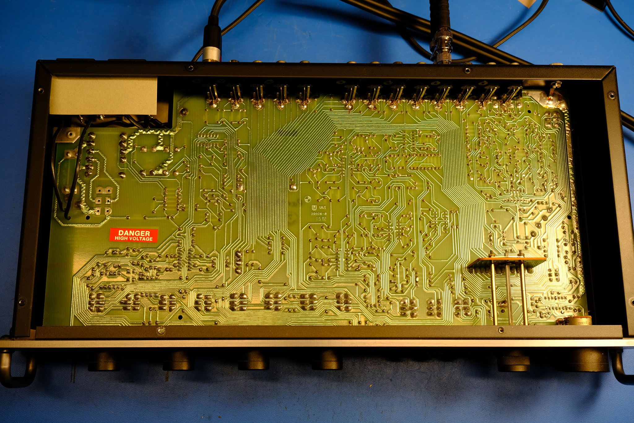 Carver-C1-inside2-2.jpg