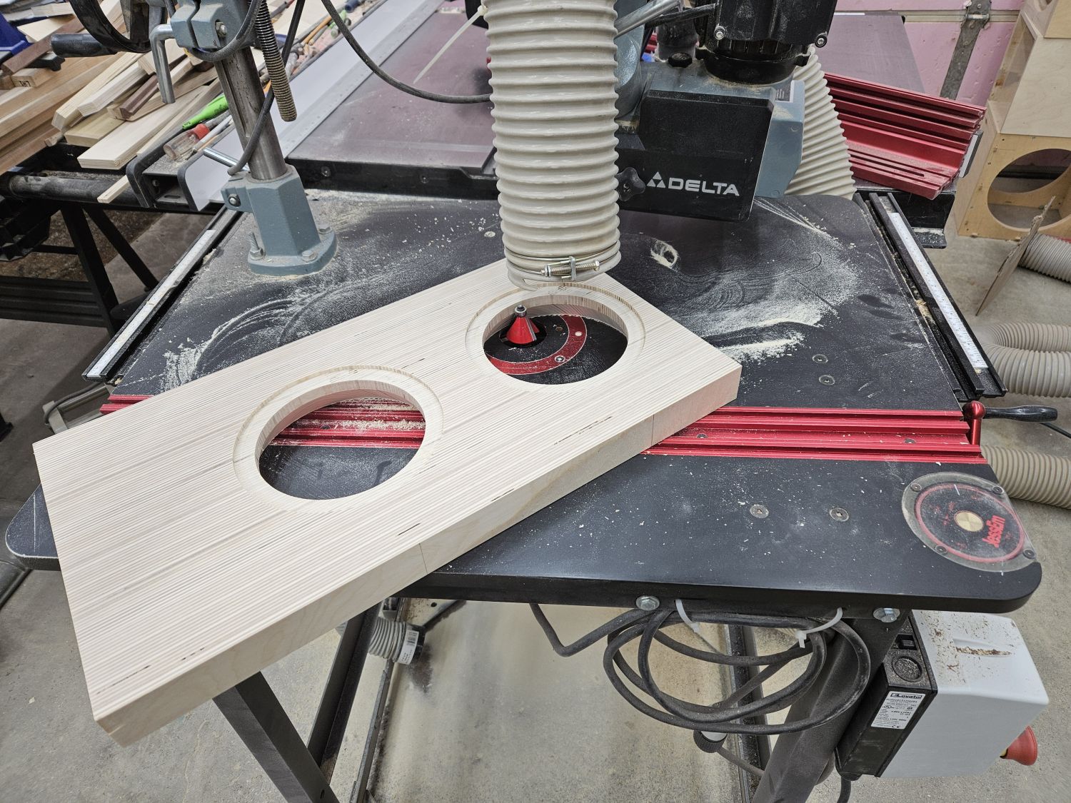 chamfer back of baffle.jpg