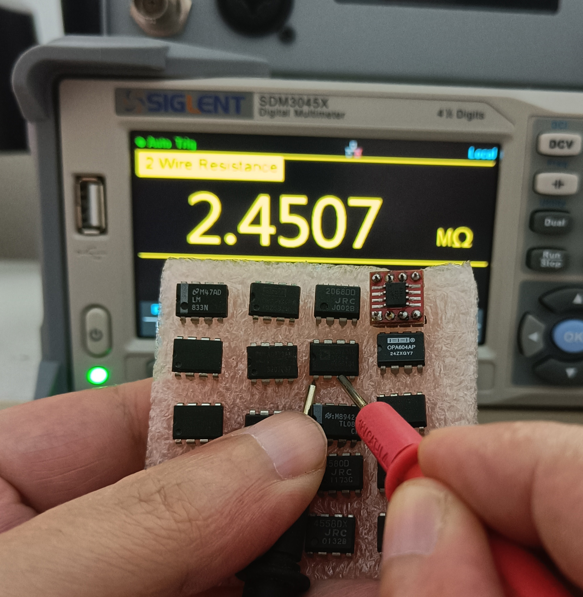Checking AD823.jpg
