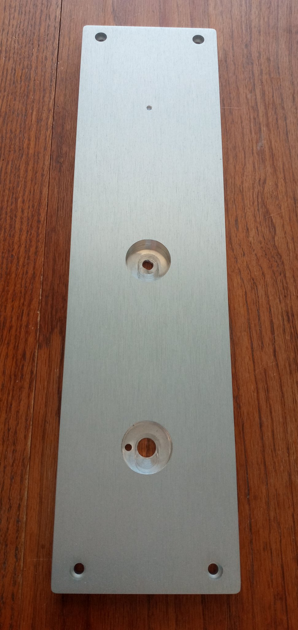 Cinco_IPA_AVC_front_panel.jpg